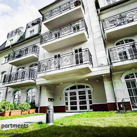 Baltic - Korony Piastow 아파트 *